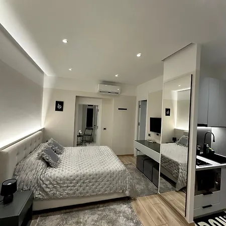 Corplex Apartment *